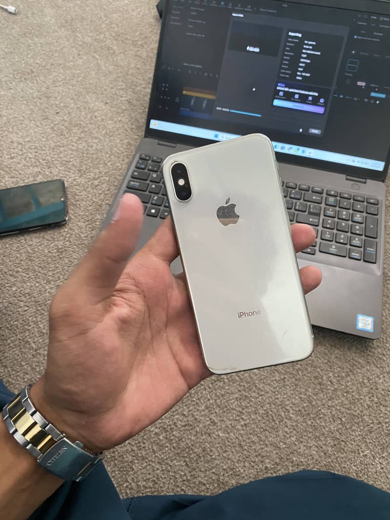 Apple iPhone XS 0
