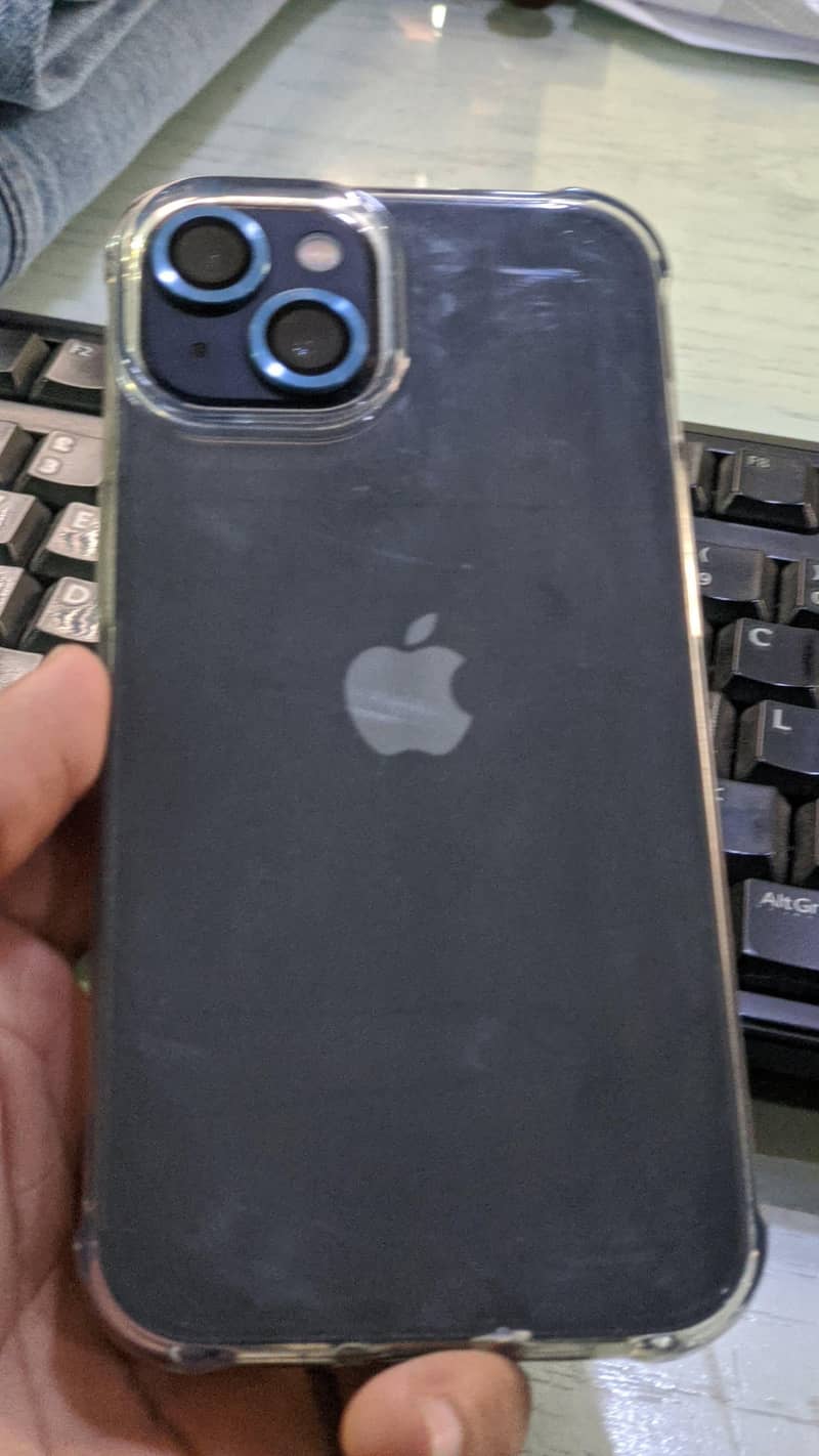 Apple iPhone 13 0