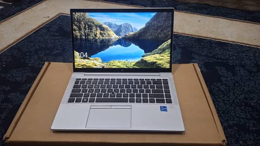 HP Elitebook 840 G8 | Core i7-1185G7 | 16gb ram | 256gb ssd| Brand new