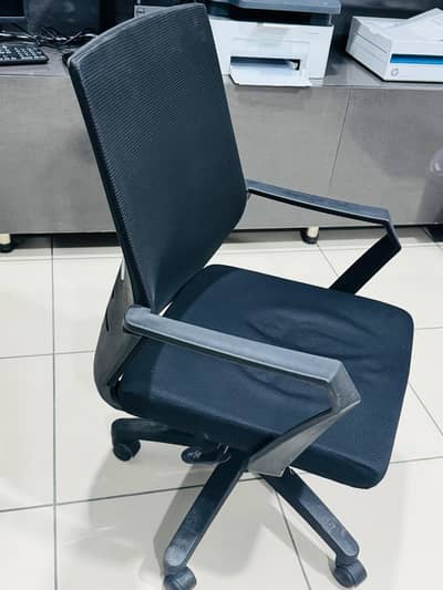 7 Office Revolving Chairs