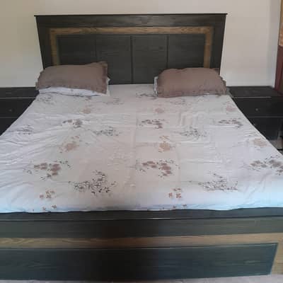 Bed Set with Side Tables & Mattress  Good Condition