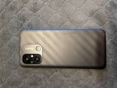 Xiaomi Redmi 12C with complete box urgent sale 4+4/128 gb
