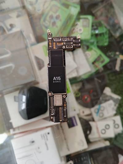 iphone 13 motherboard