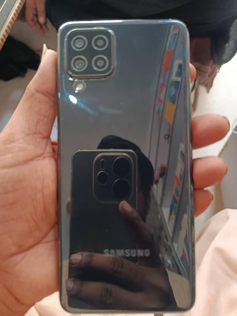 Samsung A22 0