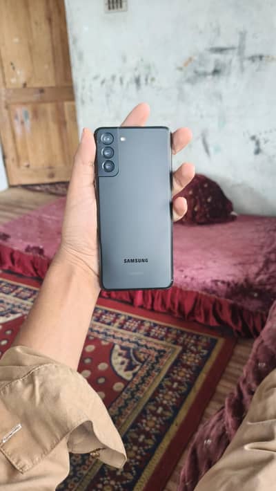 Samsung Mobile S21 Plus