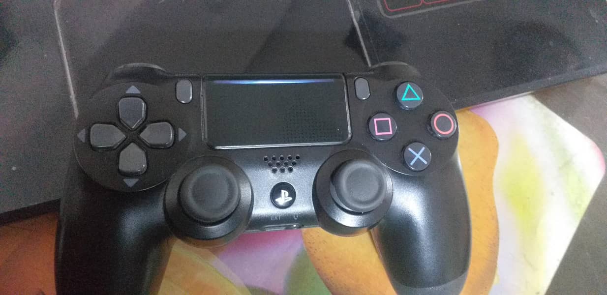 original dualshock 4 controller (ps4 controller) 4