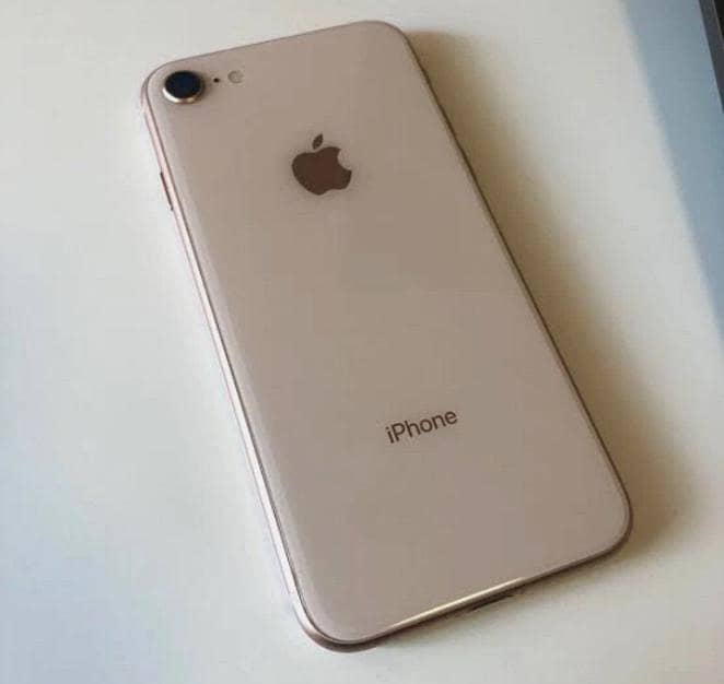 Apple iPhone 8 1