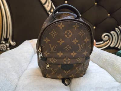 Trendy Ladies Bag Collection – Evening Glam, Office & Casual Wear!