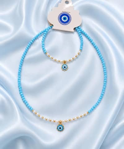 beautiful necklace and bracelet set