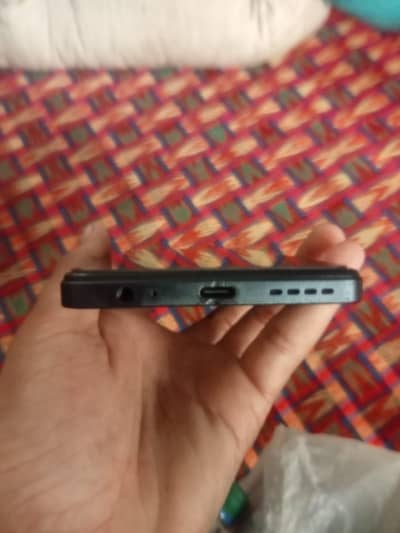 Infinix Hot 30 Play