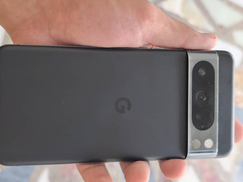 Google Pixel 8 Pro 4