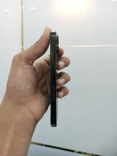 Factory unlock 128 gb 91% health