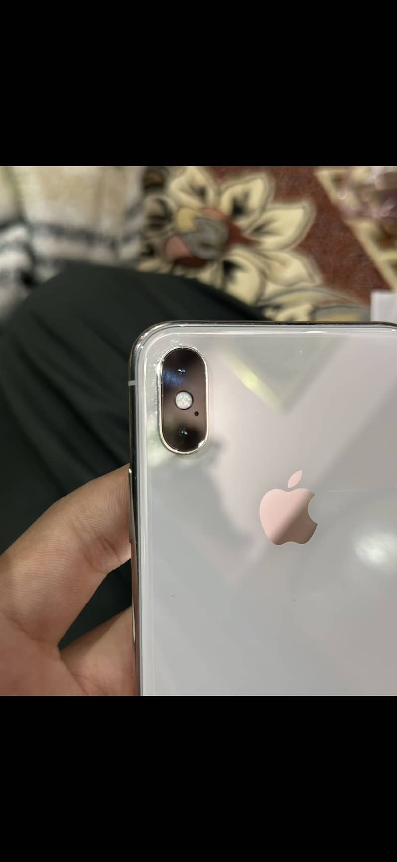 Apple iPhone X 4