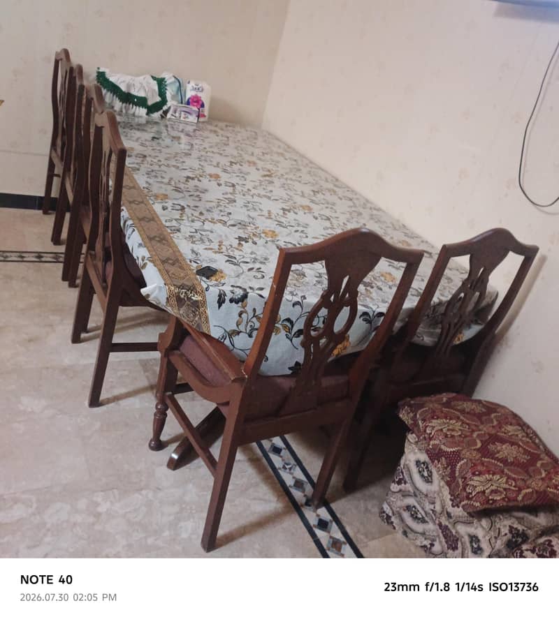 dinning table 0