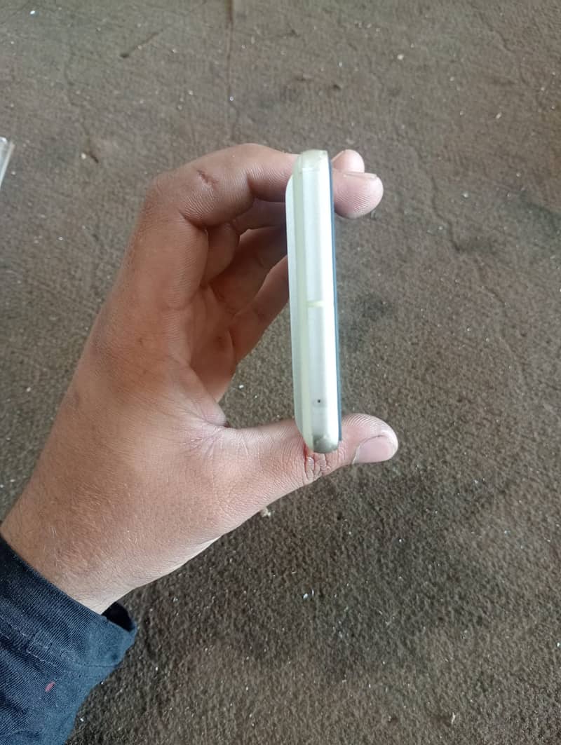 Google Pixel 7 2
