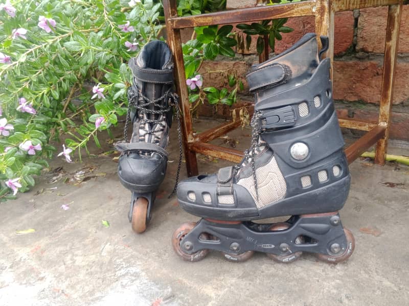 Roller skates 1