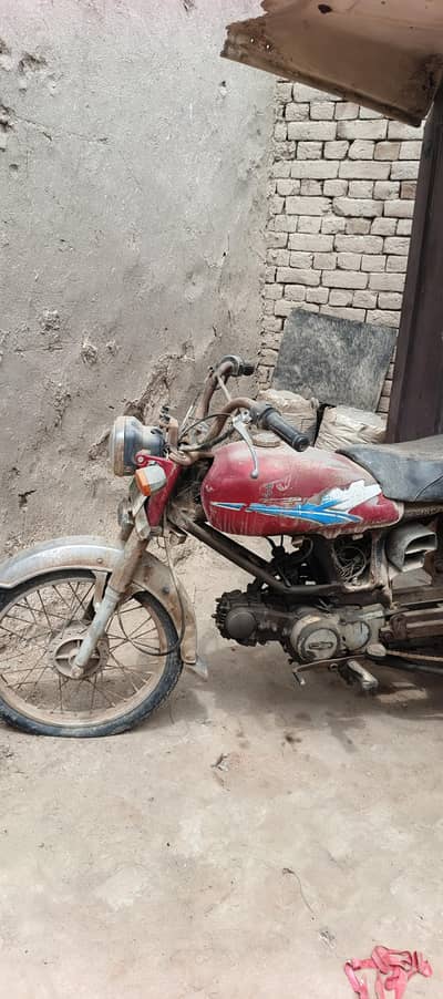 cabin rickshaw good condition