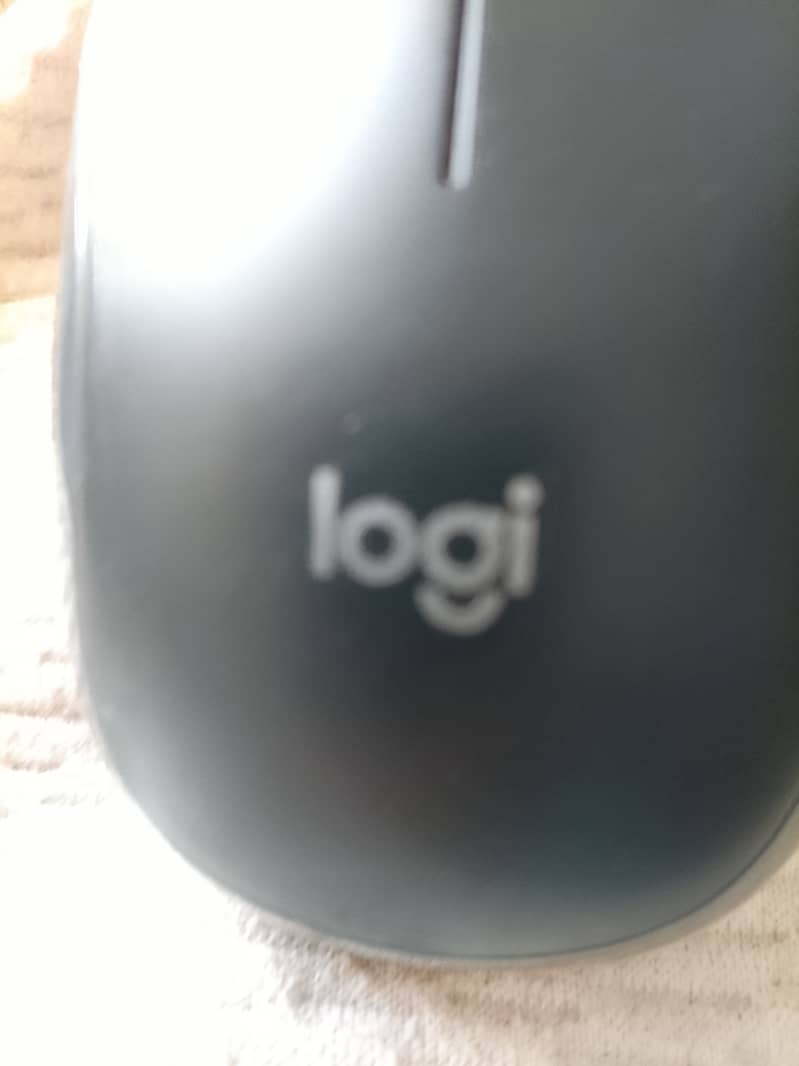 Wireless Mouse 1
