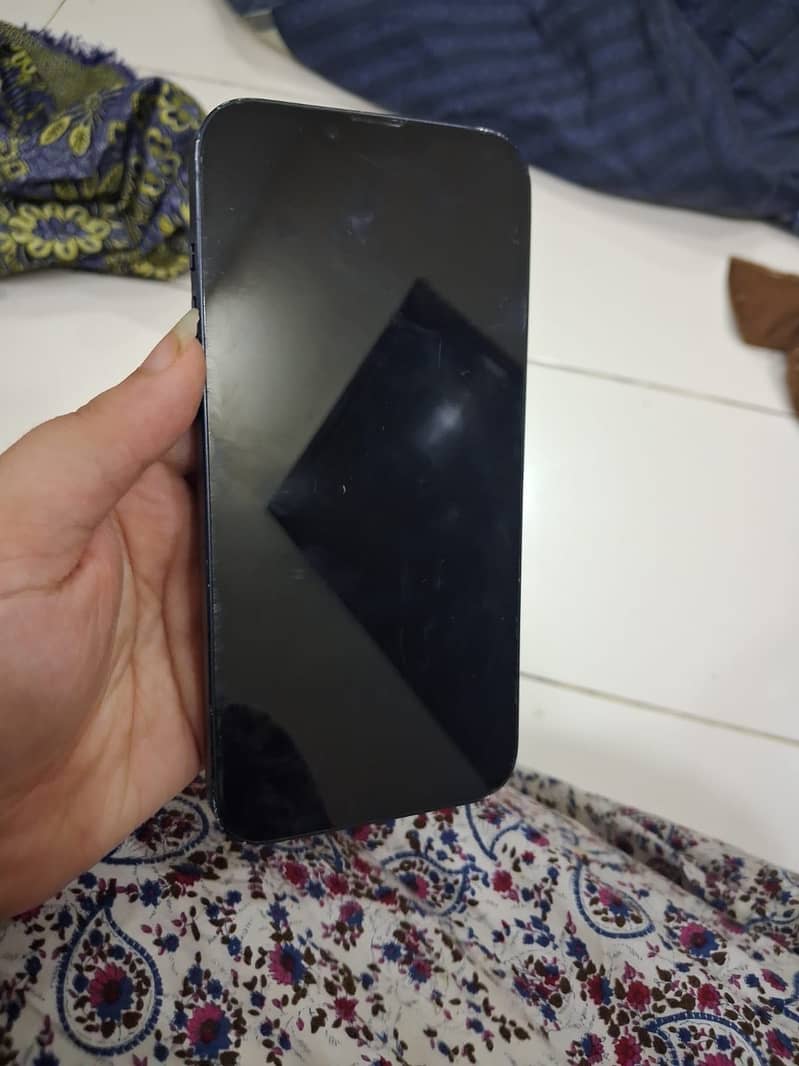 Apple iPhone 14 plus 1