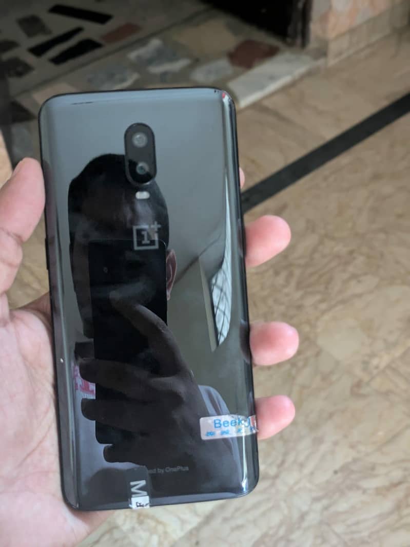One Plus 6T 1