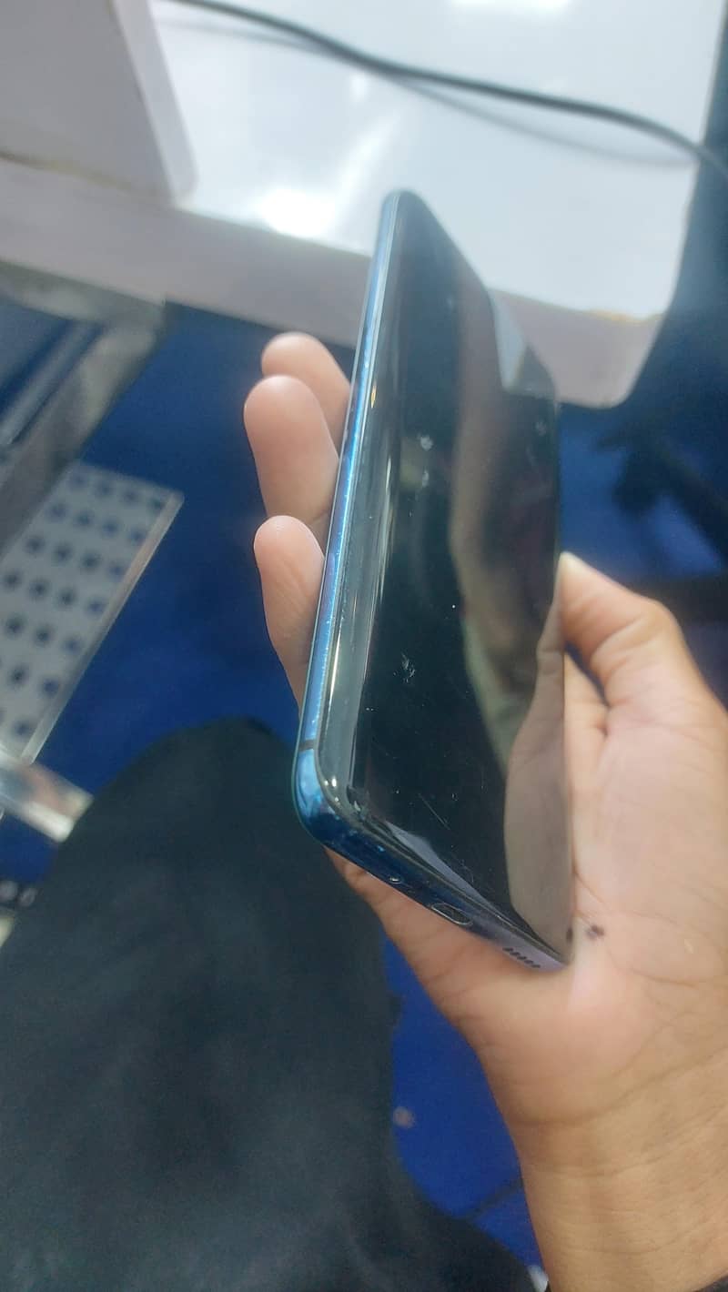 One Plus 7 Pro 4