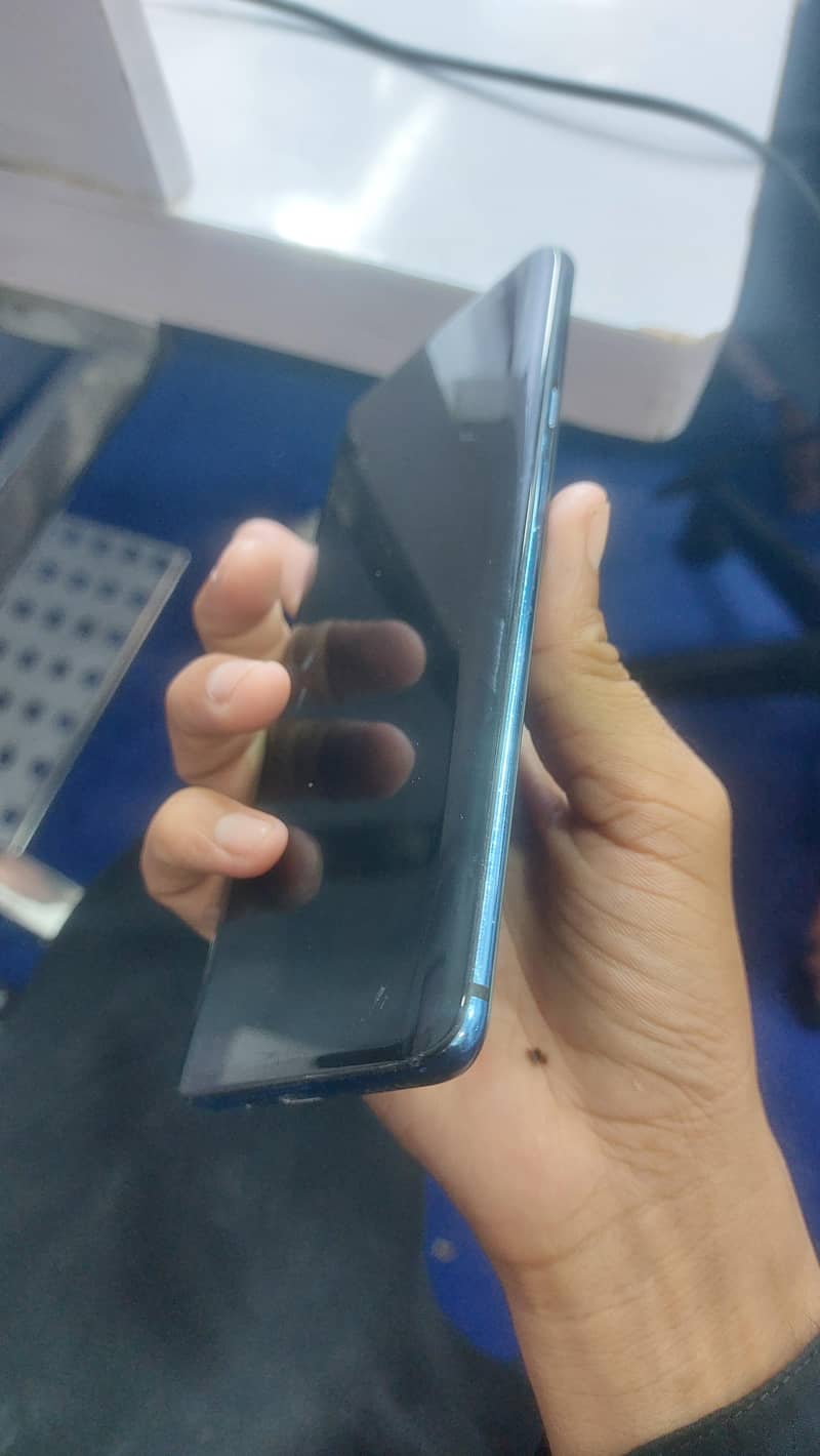 One Plus 7 Pro 5