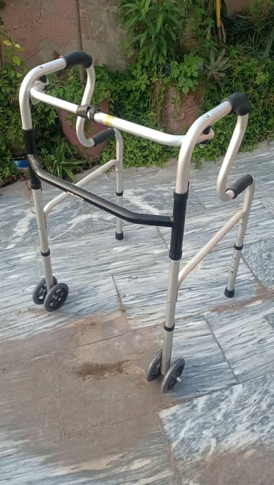 Imported Aluminum Walker for Elders and Patients