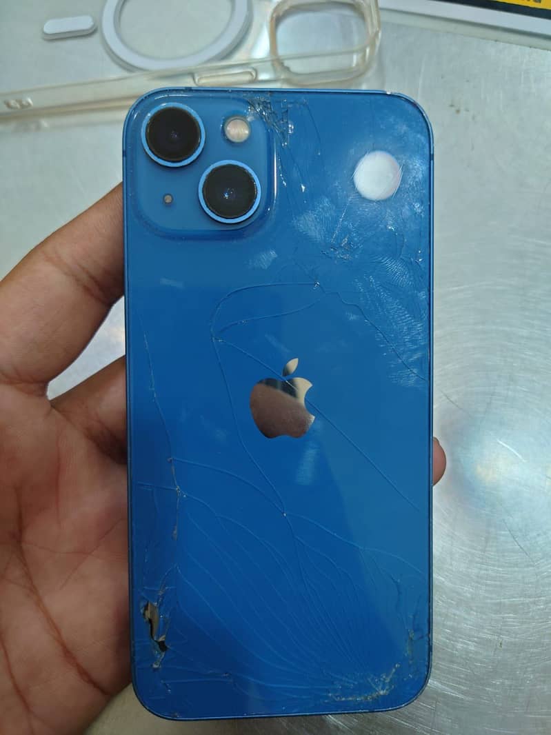 Apple iPhone 13 1