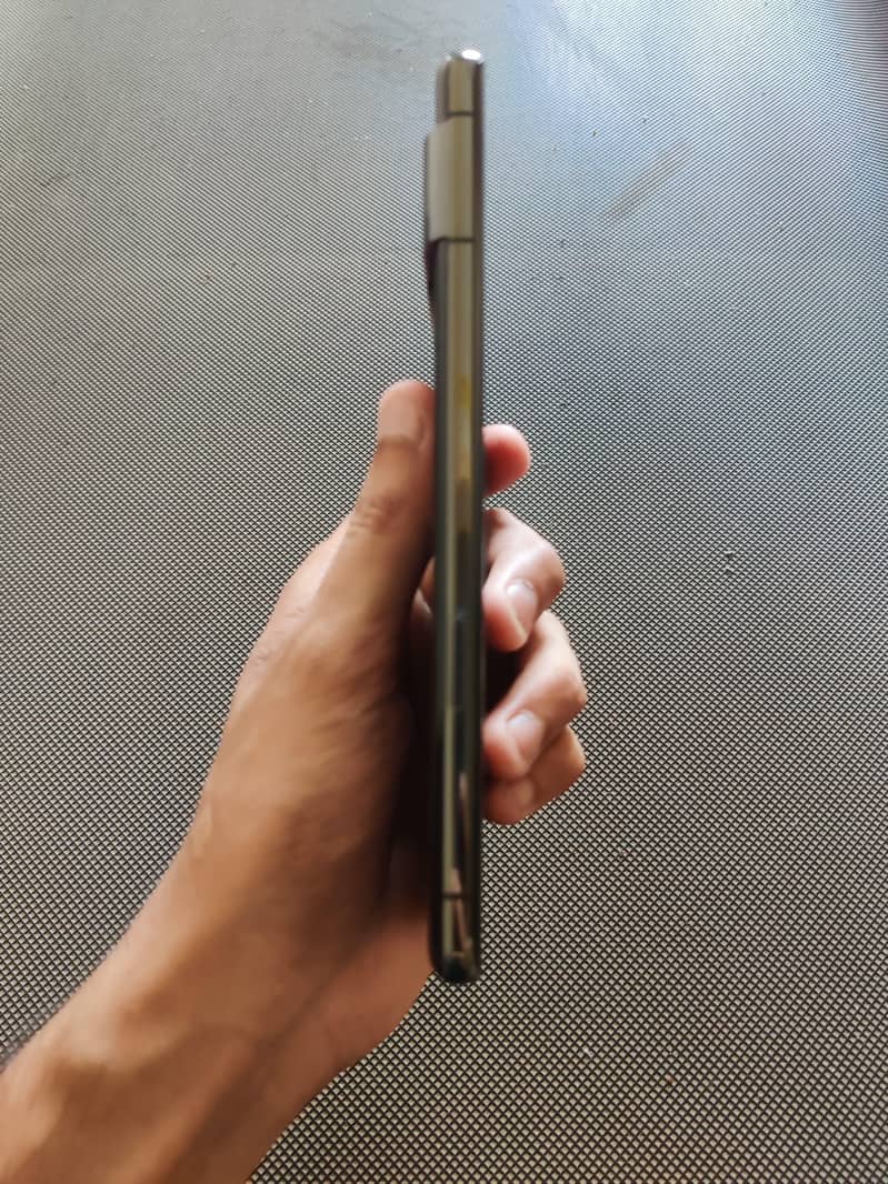 Google Pixel 7 Pro 6