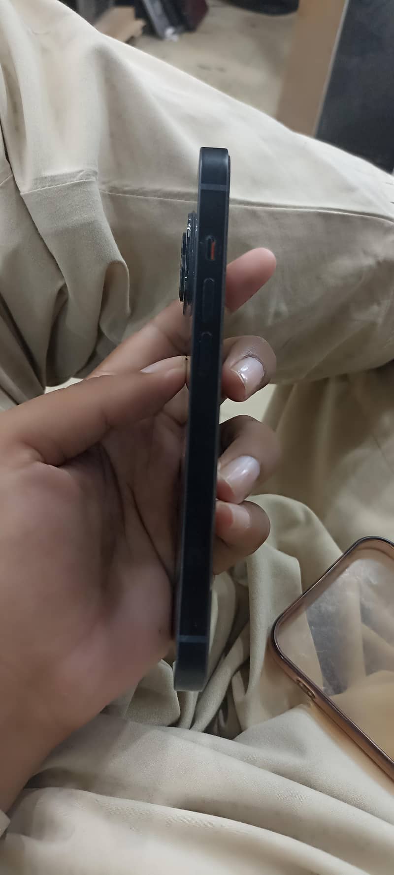 Apple iPhone 14 2