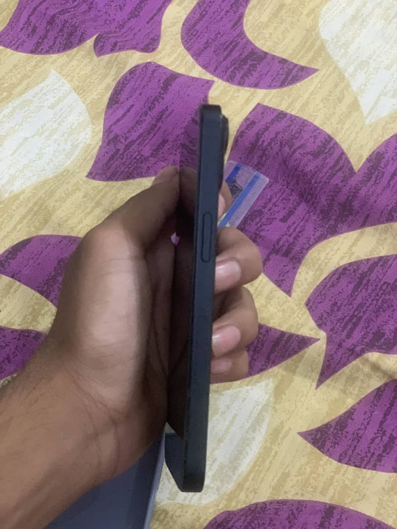 Apple iPhone 14 1