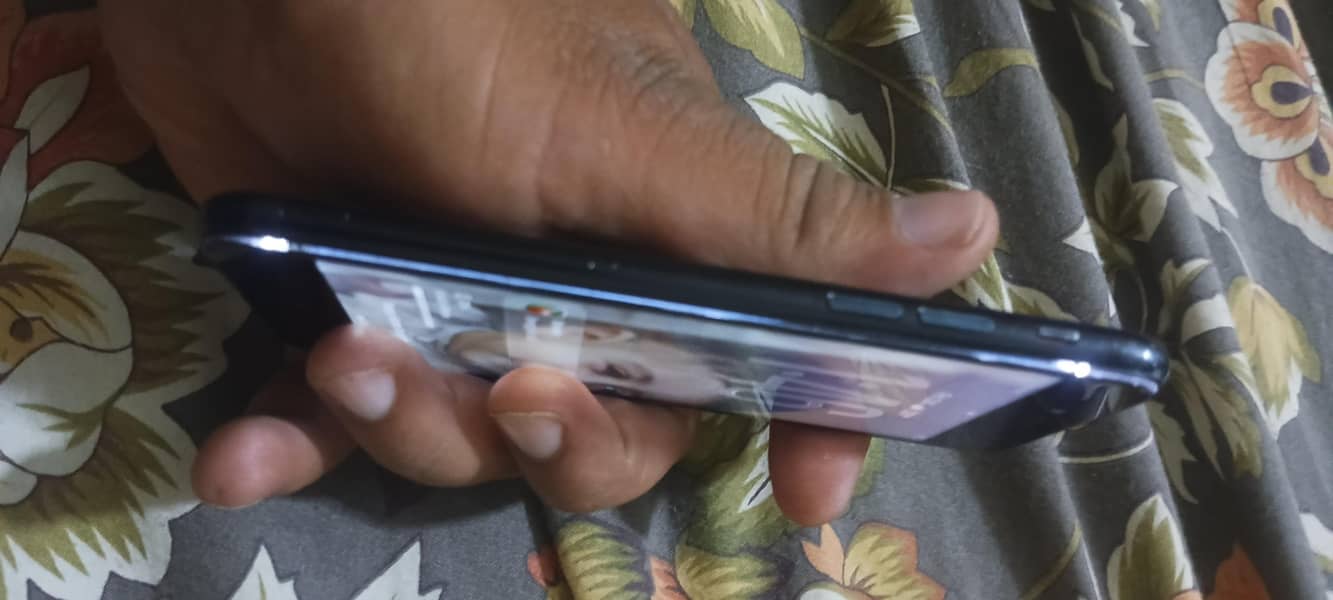 Apple iPhone SE 3