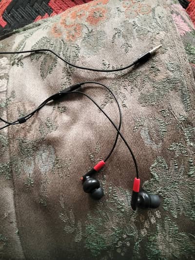 hand free big speaker 10 day usd