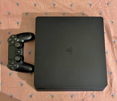 PS4 Slim 500GB Liked New Condition