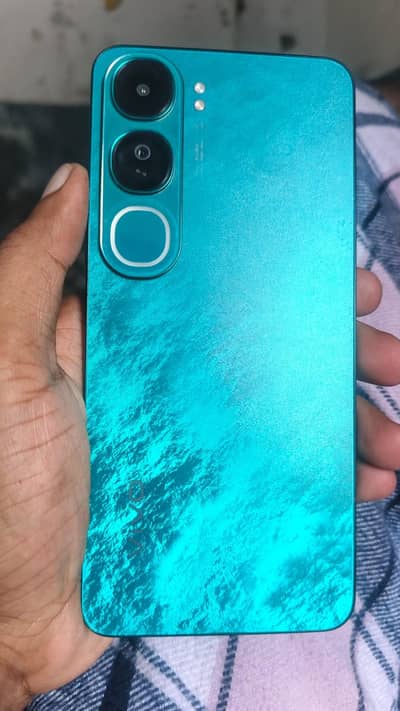 Vivo Y200