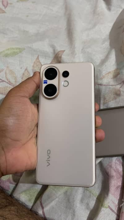 Vivo V60
