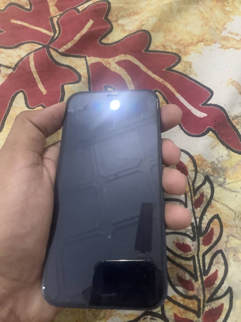 Apple iPhone 12 1