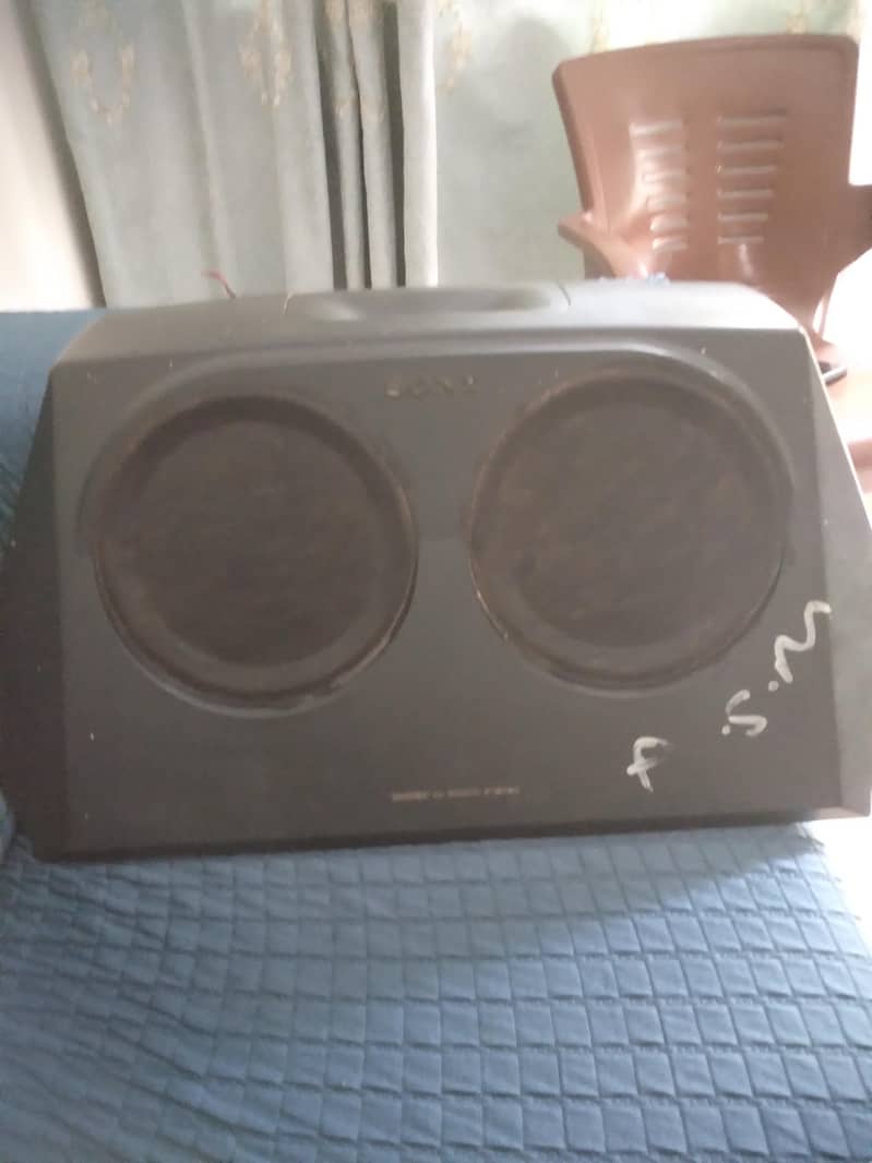 Sony speaker 1