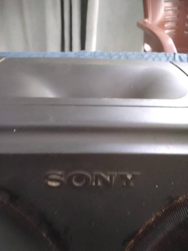 Sony speaker 2