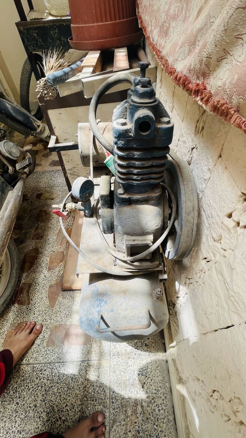 Air compressor 1