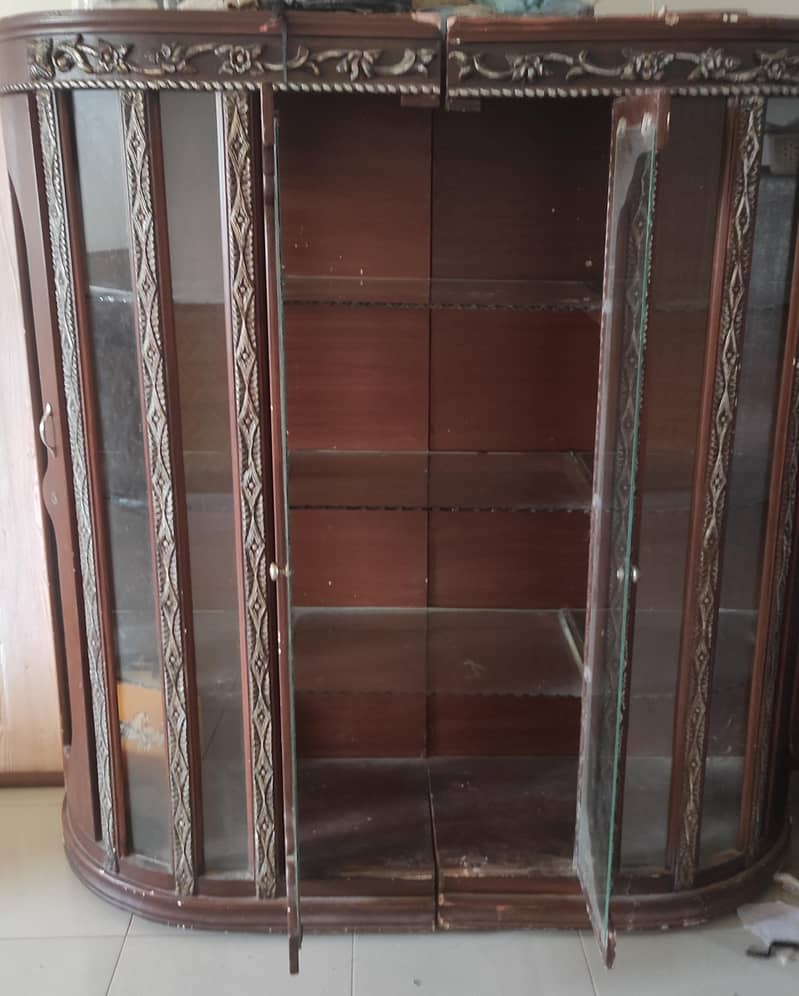 Divider 0