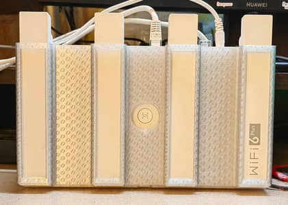 Huawei WiFi AX3 Dual-Core — AX3000 Wi-Fi 6 Router
