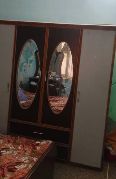Family Wardrobe with having 4 doors and 2 daraz