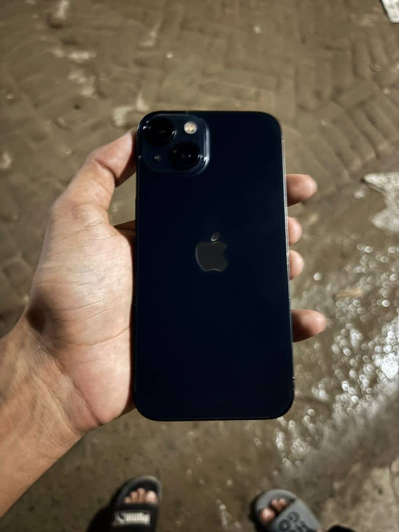 Apple iPhone 13 3