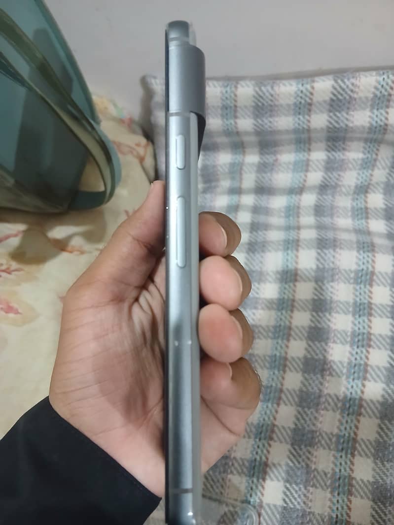 Google Pixel 8 0
