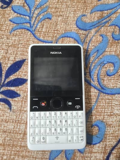Nokia Asha 210
