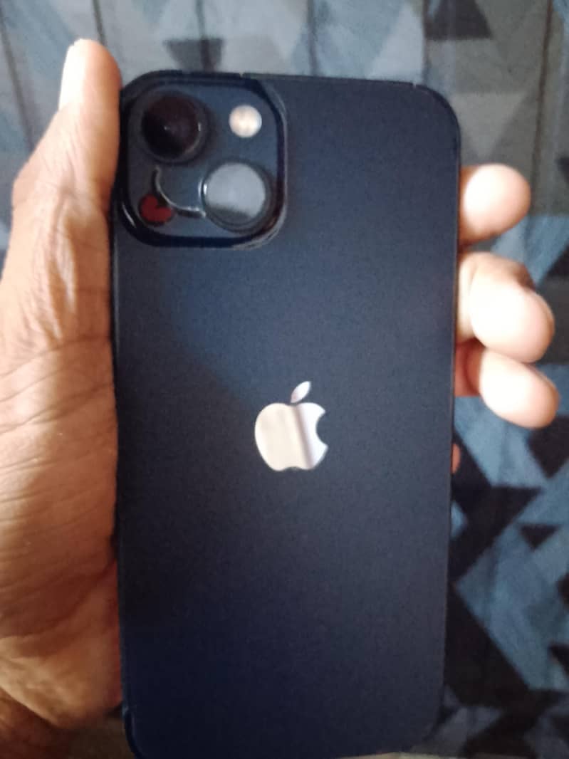 Apple iPhone 13 0