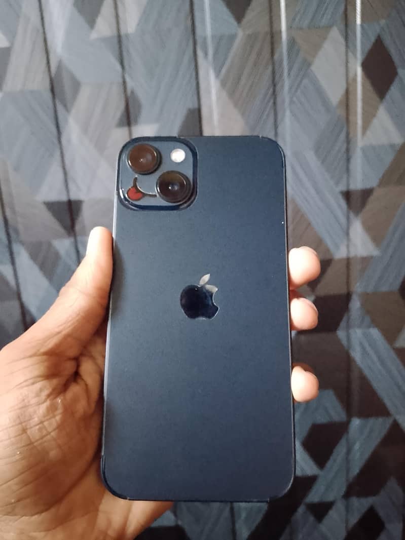 Apple iPhone 13 3