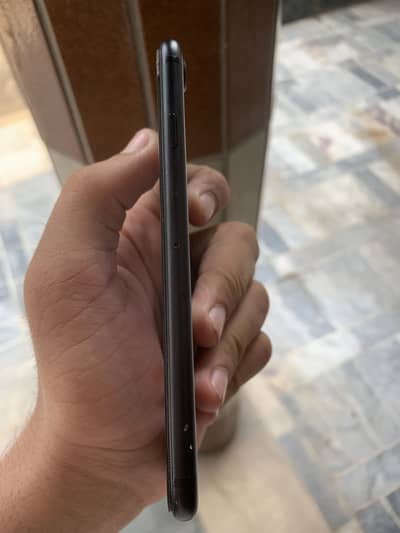 Apple iPhone 7