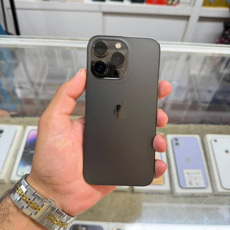 iphone 13pro 4